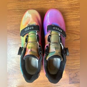 Speed spin shoes, no clips